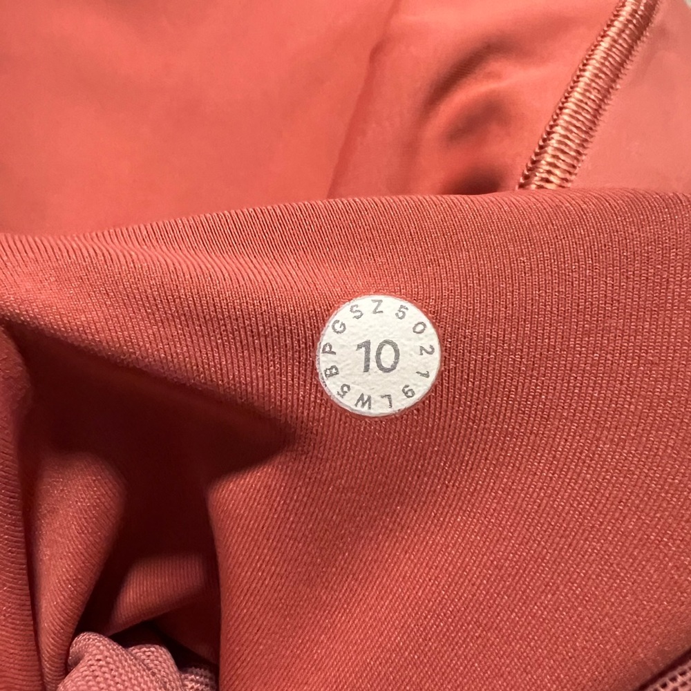 Lululemon In Movement Tight 25” Size 10 - Picture 9 of 11